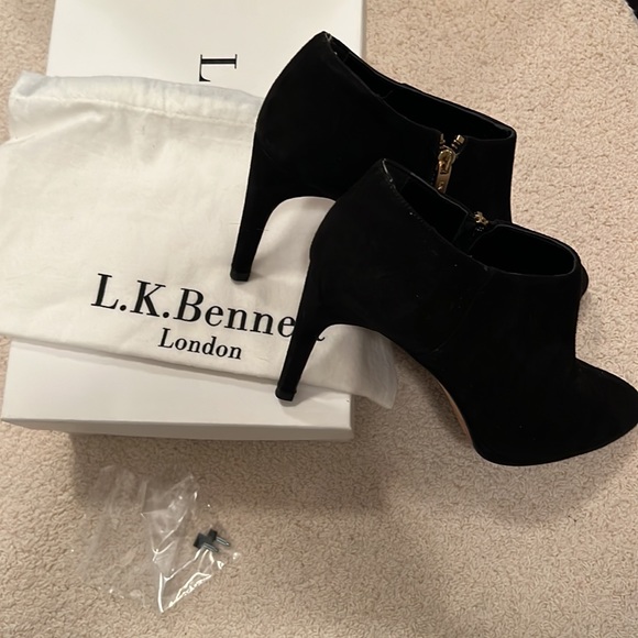 LK Bennet Suede Ankle Bootie 42 - Picture 3 of 6